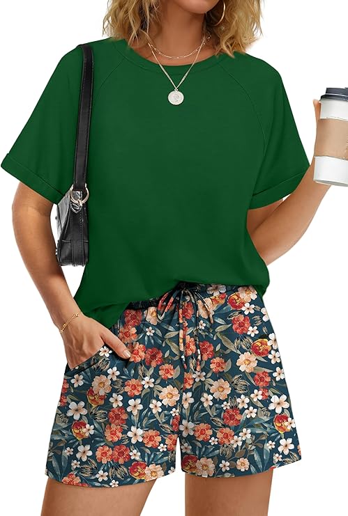 Honest Review: This Amazon Lounge Set Is Cute Enough for Errands but Cozy Enough for Home